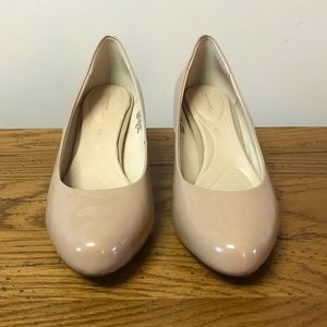 Rockport 7 to Seven Low Pump Heels